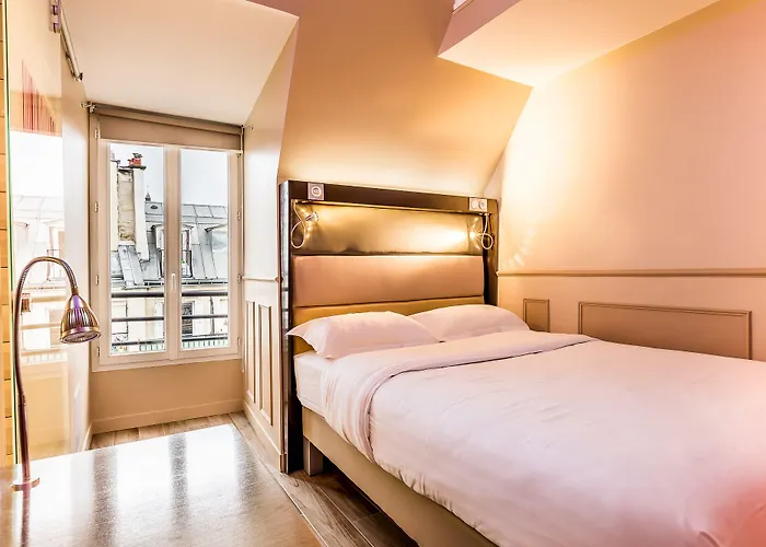 Hotel District République à Paris